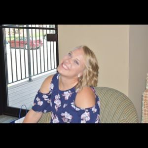 Meet your Posher, Amanda